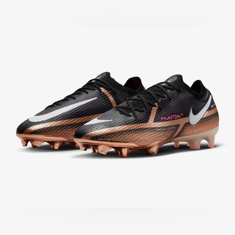 Nike Phantom GT2 Elite FG Cleats- Men’s Size 4.5 / Women’s Size 6